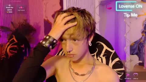 angeel_tay online show from 2, 6, 2026