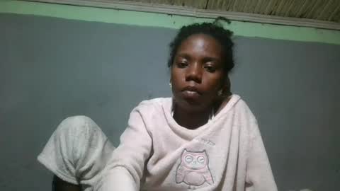 Snapshot of angeeliine chatting on 11, 6, 2026 angeeliine online show from 11, 6, 2026