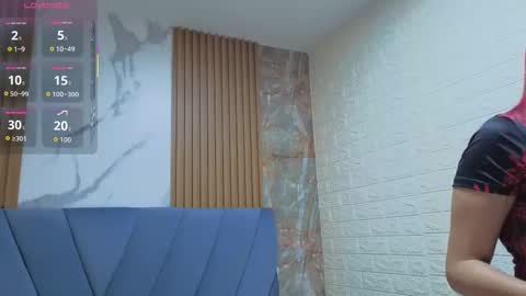 Snapshot of angel__red_ chatting on 9, 9, 2025 angel__red_ online show from 9, 9, 2025