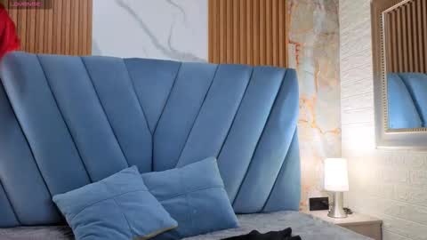 Snapshot of angel__red_ chatting on 7, 1, 2026 angel__red_ online show from 7, 1, 2026