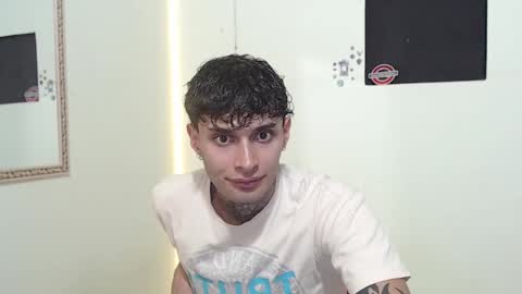 Snapshot of angel_ddust chatting on 1, 12, 2024 angel_ddust online show from 1, 12, 2024