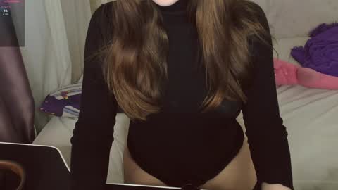 Snapshot of angel_doll585 chatting on 21, 12, 2024 Fallen Angel online show from 21, 12, 2024