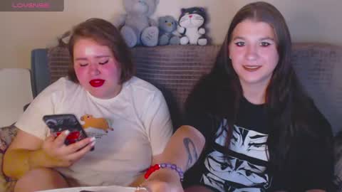 Snapshot of angel_gelya chatting on 18, 6, 2026 Angel online show from 18, 6, 2026