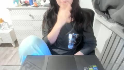 Snapshot of angel_lee__ chatting on 2, 1, 2025 angel_lee__ online show from 2, 1, 2025