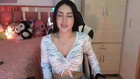 Snapshot of angel_lusst chatting on 19, 12, 2024 angeline online show from 19, 12, 2024
