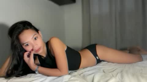 Snapshot of angel_petite07 chatting on 16, 2, 2026 angel_petite07 online show from 16, 2, 2026