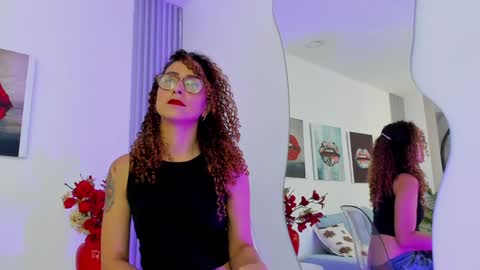 Snapshot of angela_donnato chatting on 7, 1, 2025 A N G E LA. online show from 7, 1, 2025