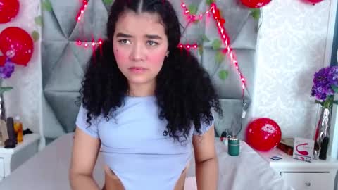 Snapshot of angela_lovee1 chatting on 27, 12, 2024 Angela online show from 27, 12, 2024