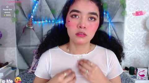 Snapshot of angela_lovee1 chatting on 4, 1, 2025 Angela online show from 4, 1, 2025