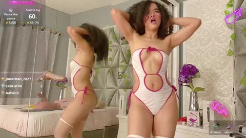 Snapshot of angela_lovee1 chatting on 4, 2, 2025 Angela online show from 4, 2, 2025