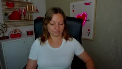 Snapshot of angela_samt chatting on 1, 7, 2026 Angela online show from 1, 7, 2026