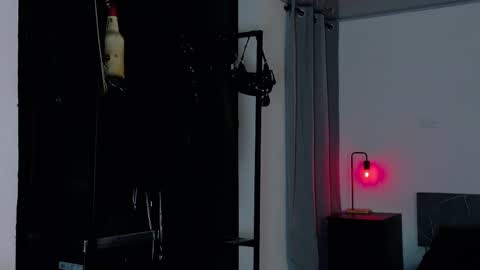 Angela help me reach 100 thumbs up online show from 7, 4, 2026