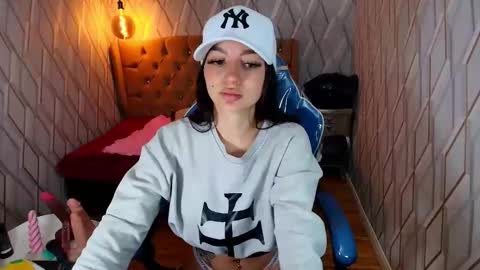 Snapshot of angelchristix chatting on 20, 4, 2026 Angel online show from 20, 4, 2026