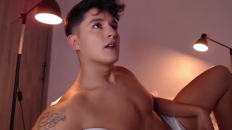 Snapshot of angelcossio chatting on 7, 2, 2025 Angel online show from 7, 2, 2025