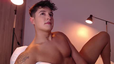 Snapshot of angelcossio chatting on 10, 2, 2025 Angel online show from 10, 2, 2025