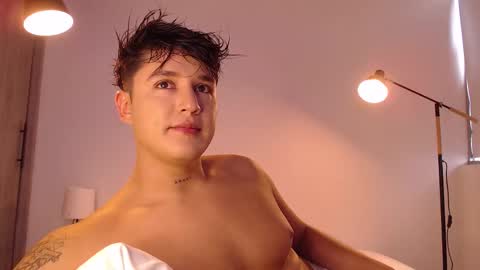 Angel online show from 4, 12, 2025