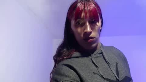 Snapshot of angele_johnson chatting on 12, 9, 2025 angele online show from 12, 9, 2025