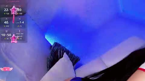 Snapshot of angeles_bust chatting on 25, 6, 2026 angeles_bust online show from 25, 6, 2026