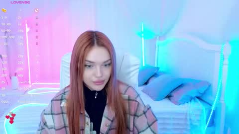 Snapshot of angeli_eyes chatting on 18, 9, 2025 Ksenia online show from 18, 9, 2025