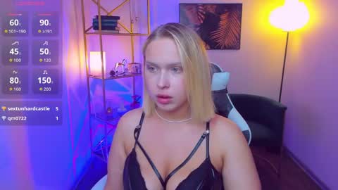 Snapshot of angelic_coy chatting on 15, 5, 2026 Angelic beauty online show from 15, 5, 2026