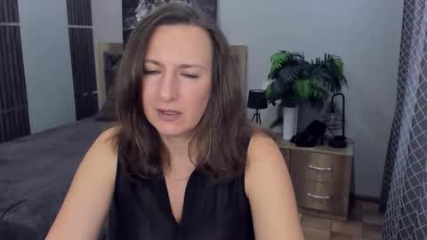 AngelicaCream online show from 1, 3, 2026