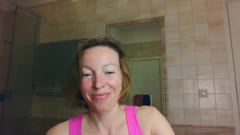 Snapshot of angelicfenix chatting on 4, 4, 2026 angelicfenix online show from 4, 4, 2026