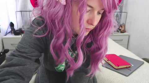 Angelika Rouge online show from 3, 3, 2026