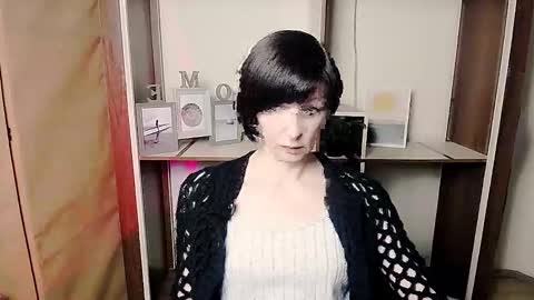 Angelina online show from 3, 2, 2026