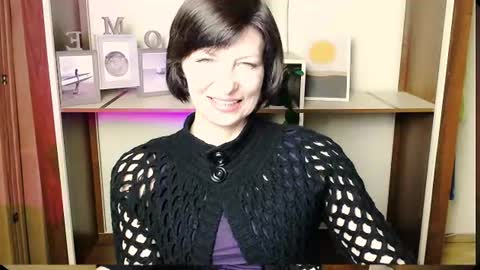 Snapshot of angelinalov_ chatting on 11, 7, 2026 Angelina online show from 11, 7, 2026