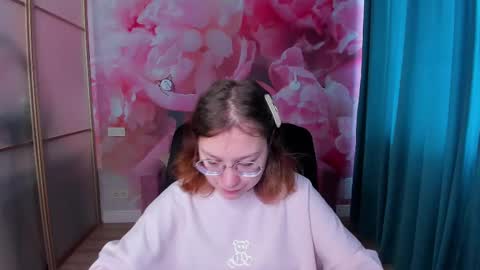 AngelinaLow online show from 12, 3, 2025