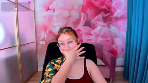 AngelinaLow online show from 8, 2, 2026