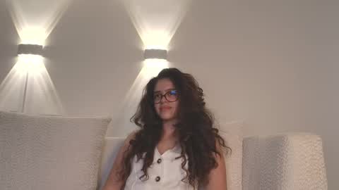   online show from 17, 3, 2026