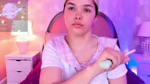 Snapshot of angeline__cute chatting on 3, 7, 2026 angeline online show from 3, 7, 2026