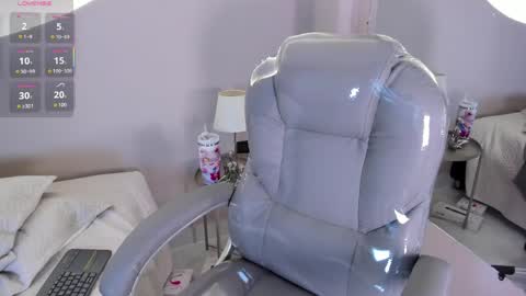 Angeline online show from 6, 3, 2026