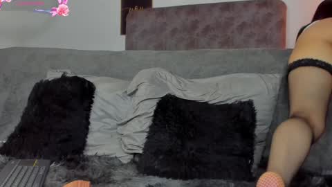 angelinepossy online show from 24, 12, 2024