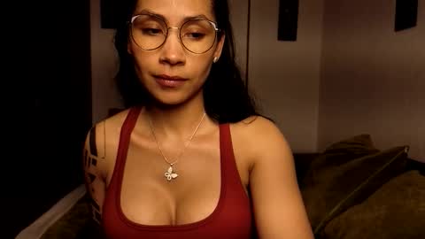 Snapshot of angellaisabella chatting on 4, 2, 2026 ANGELA ISABELLA online show from 4, 2, 2026