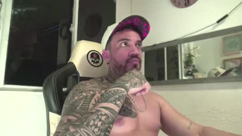 Snapshot of angellatino0 chatting on 28, 12, 2024 angellatino0 online show from 28, 12, 2024