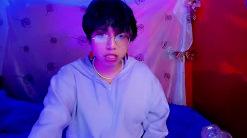 Snapshot of angellonfire chatting on 2, 12, 2024 Angel  online show from 2, 12, 2024