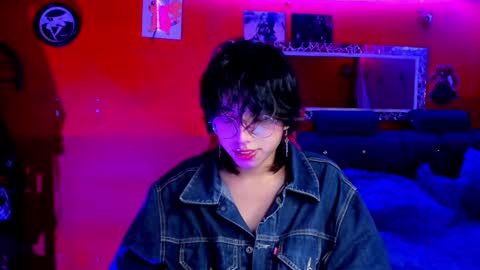 Snapshot of angellonfire chatting on 2, 2, 2025 Angel  online show from 2, 2, 2025