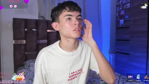 Snapshot of angelocute_ chatting on 15, 1, 2025 Angelo I work from home this is my room  online show from 15, 1, 2025