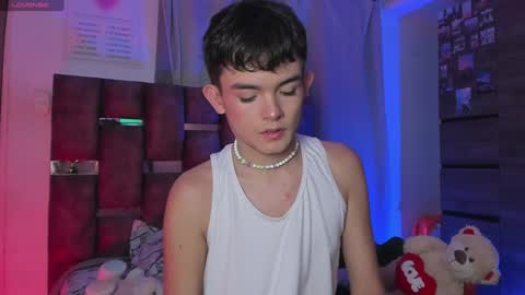 Snapshot of angelocute_ chatting on 17, 1, 2025 Angelo I work from home this is my room  online show from 17, 1, 2025