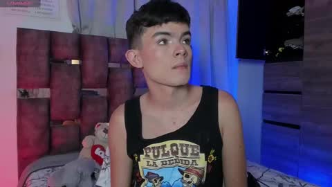 Snapshot of angelocute_ chatting on 11, 2, 2025 Angelo I work from home this is my room  online show from 11, 2, 2025