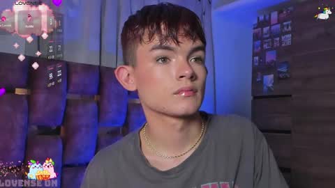 Snapshot of angelocute_ chatting on 11, 3, 2025 Angelo I work from home this is my room  online show from 11, 3, 2025
