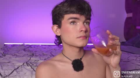 Angelo I work from home this is my room  online show from 29, 11, 2025