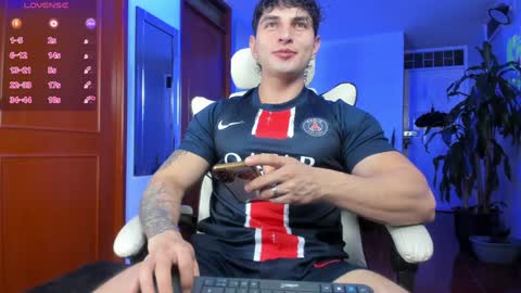 Snapshot of angeloferro1 chatting on 6, 1, 2025 Angelo Ferro online show from 6, 1, 2025