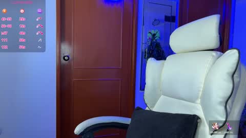 Snapshot of angeloferro1 chatting on 10, 1, 2025 Angelo Ferro online show from 10, 1, 2025