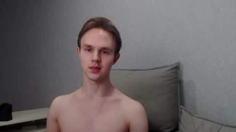 Snapshot of angelraaay chatting on 6, 2, 2025 Angel online show from 6, 2, 2025