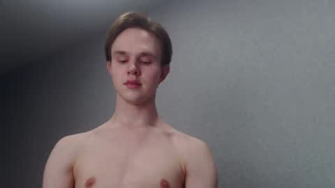 Snapshot of angelraaay chatting on 1, 3, 2025 Angel online show from 1, 3, 2025