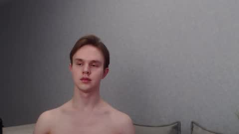 Snapshot of angelraaay chatting on 8, 3, 2025 Angel online show from 8, 3, 2025