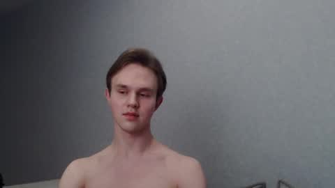 Snapshot of angelraaay chatting on 9, 3, 2025 Angel online show from 9, 3, 2025